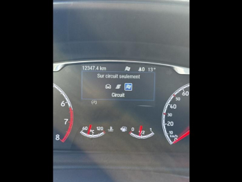 Photo 20 du bon plan FORD Fiesta 1.5 EcoBoost 200ch Stop&Start ST-Plus 3p Euro6.2 occasion à 22984 €