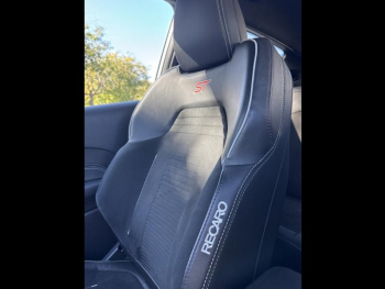 Photo 23 du bon plan FORD Fiesta 1.5 EcoBoost 200ch Stop&Start ST-Plus 3p Euro6.2 occasion à 22984 €