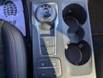 Photo 18 du bon plan FORD Kuga 2.5 Duratec 225ch PHEV ST-Line X BVA occasion à 22990 €