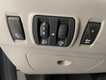 Photo 4 du bon plan RENAULT Zoe Zen charge normale R90 occasion à 4990 €