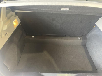 Photo 23 du bon plan RENAULT Zoe Zen charge normale R90 occasion à 4990 €