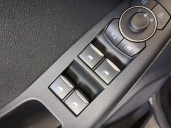 ddf-core-media-y47wIR48815336_15.jpg Photo 15 du bon plan FORD Puma 1.0 Flexifuel 125ch S&S mHEV ST-Line Design 3 occasion à 18490 €