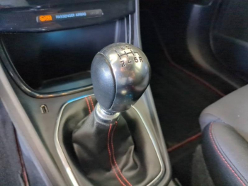 ddf-core-media-r60gs448815336_21.jpg Photo 21 du bon plan FORD Puma 1.0 Flexifuel 125ch S&S mHEV ST-Line Design 3 occasion à 18490 €