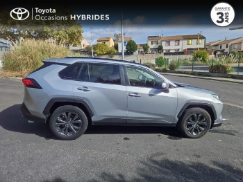 Photo 17 du bon plan TOYOTA RAV4 2.5 Hybride 218ch Dynamic 2WD Pack Techno occasion à 32990 €