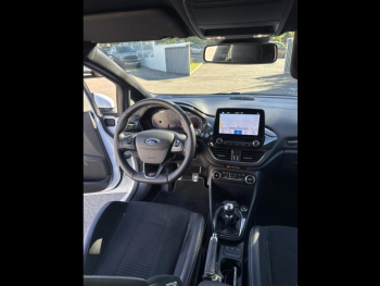 Photo 12 du bon plan FORD Fiesta 1.5 EcoBoost 200ch Stop&Start ST-Plus 3p Euro6.2 occasion à 22984 €