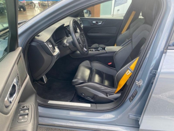 Photo 20 du bon plan VOLVO S60 T8 AWD 318 + 87ch Polestar Engineered Geartronic 8 occasion à 34890 €