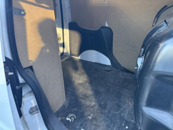 Photo 19 du bon plan FORD Transit Connect VUL L1 1.5 EcoBlue 100ch Trend BVA occasion à 22990 €