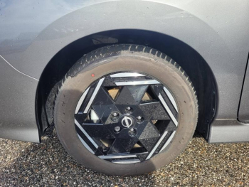 Photo 9 du bon plan NISSAN Leaf 150ch 40kWh Acenta 22 occasion à 16980 €