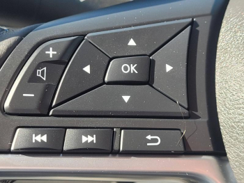 Photo 14 du bon plan NISSAN Leaf 150ch 40kWh Acenta 22 occasion à 16980 €