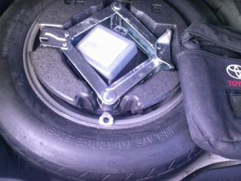 Photo 25 du bon plan TOYOTA RAV4 Hybride 222ch Collection AWD-i MY20 occasion à 28900 €