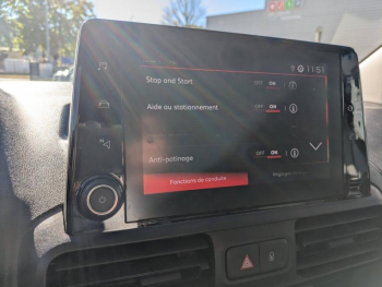 Photo 18 du bon plan CITROEN Berlingo Van VUL M 650kg BlueHDi 130 S&S Club soit 14543 HT occasion à 17431 €