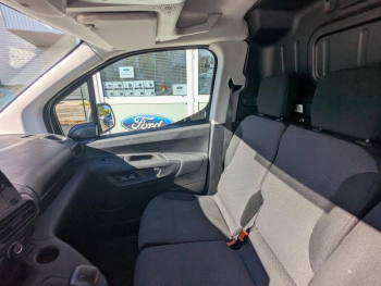 Photo 22 du bon plan CITROEN Berlingo Van VUL M 650kg BlueHDi 130 S&S Club soit 14543 HT occasion à 17431 €