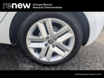 Photo 17 du bon plan RENAULT Clio 1.6 E-Tech hybride 145ch Equilibre occasion à 17299 €