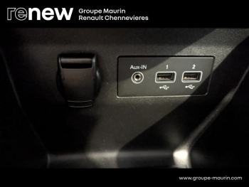 Photo 23 du bon plan RENAULT Clio 1.6 E-Tech hybride 145ch Equilibre occasion à 17299 €