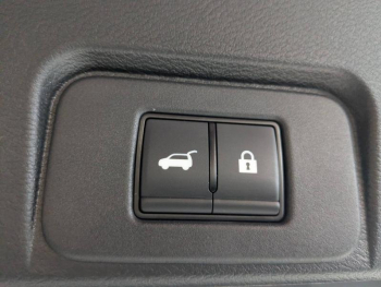 Photo 23 du bon plan NISSAN X-Trail e-Power 204ch Tekna occasion à 33890 €