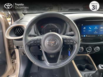 ddf-core-media-hyqOPB150101520_9.jpg Photo 9 du bon plan TOYOTA Aygo X 1.0 VVT-i 72ch Design MY23 occasion à 15490 €