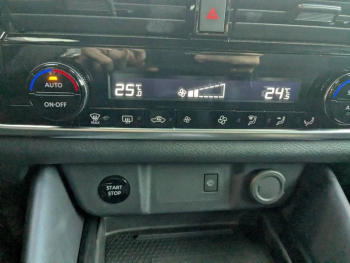 Photo 13 du bon plan NISSAN Qashqai e-POWER 190ch Tekna 2022 occasion à 30900 €