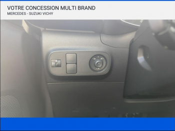 ddf-core-media-tAFHt025302032_12.jpg Photo 12 du bon plan CITROEN C3 1.2 PureTech 110ch S&S ELLE occasion à 13980 €