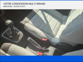 ddf-core-media-sEJhr525302032_21.jpg Photo 21 du bon plan CITROEN C3 1.2 PureTech 110ch S&S ELLE occasion à 13980 €