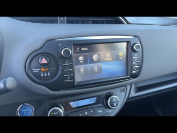 Photo 8 du bon plan TOYOTA Yaris 100h France Business 5p RC19 occasion à 14900 €