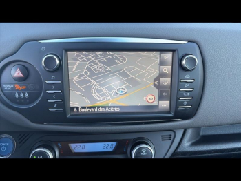 Photo 11 du bon plan TOYOTA Yaris 100h France Business 5p RC19 occasion à 14900 €