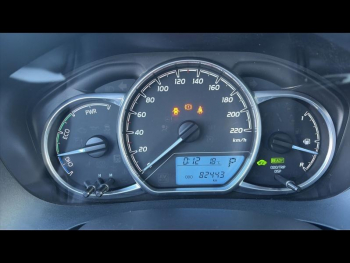 Photo 12 du bon plan TOYOTA Yaris 100h France Business 5p RC19 occasion à 14900 €