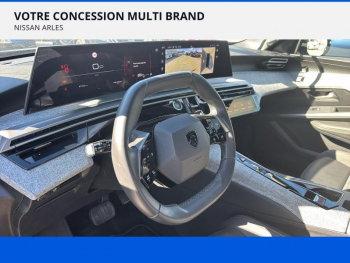 Photo 7 du bon plan PEUGEOT 3008 1.2 Hybrid 136ch Allure e-DCS6 occasion à 31990 €