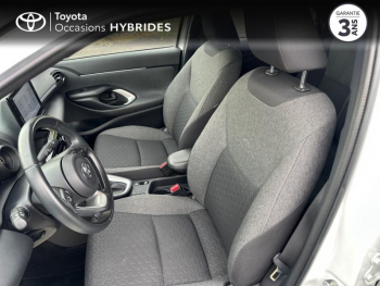 Photo 11 du bon plan TOYOTA Yaris Cross 116h Design Pack Cargo occasion à 22490 €