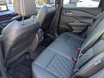 Photo 10 du bon plan NISSAN Qashqai e-POWER 190ch Tekna+ 2022 occasion à 32290 €