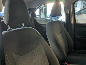 Photo 10 du bon plan FORD Ka+ 1.2 Ti-VCT 85ch S&S Ultimate occasion à 10890 €