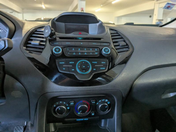 Photo 14 du bon plan FORD Ka+ 1.2 Ti-VCT 85ch S&S Ultimate occasion à 10890 €