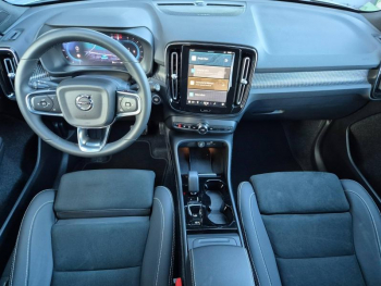 Photo 4 du bon plan VOLVO XC40 B3 163ch Plus DCT 7 occasion à 36990 €