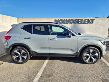 Photo 11 du bon plan VOLVO XC40 B3 163ch Plus DCT 7 occasion à 36990 €
