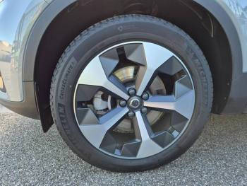 Photo 15 du bon plan VOLVO XC40 B3 163ch Plus DCT 7 occasion à 36990 €