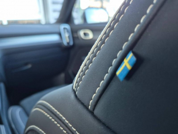 Photo 33 du bon plan VOLVO XC40 B3 163ch Plus DCT 7 occasion à 36990 €