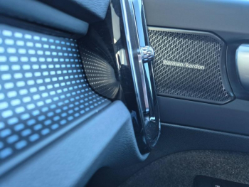 Photo 35 du bon plan VOLVO XC40 B3 163ch Plus DCT 7 occasion à 36990 €