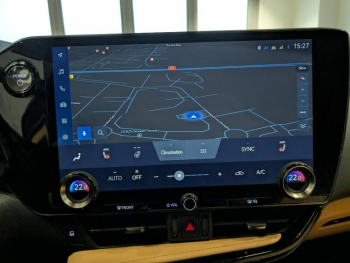 ddf-core-media-PqpzQb17016388_8.jpg Photo 8 du bon plan LEXUS NX 450h+ Luxe 4WD occasion à 50856 €