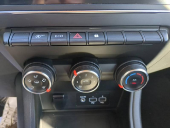 ddf-core-media-9Zez8342259024_23.jpg Photo 23 du bon plan RENAULT Captur 1.0 TCe 100ch Intens GPL -21 occasion à 15990 €