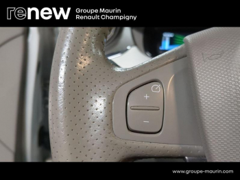 Photo 18 du bon plan RENAULT Zoe Zen charge normale R90 MY19 occasion à 6599 €