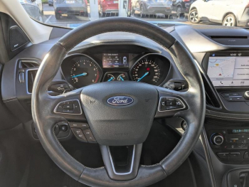 ddf-core-media-NF1WB2173227_11.jpg Photo 11 du bon plan FORD Kuga 1.5 Flexifuel-E85 150ch Stop&Start Vignale 4x2 BVA Euro6.2 occasion à 18290 €