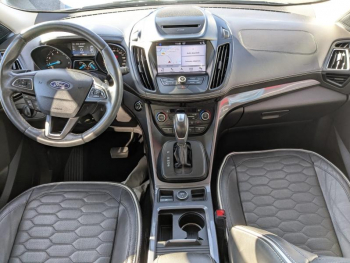 ddf-core-media-4mggqf173227_15.jpg Photo 15 du bon plan FORD Kuga 1.5 Flexifuel-E85 150ch Stop&Start Vignale 4x2 BVA Euro6.2 occasion à 18290 €