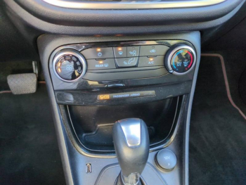 Photo 9 du bon plan FORD Puma 1.0 EcoBoost 125ch S&S mHEV ST-Line Powershift occasion à 19500 €