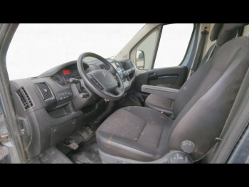 Photo 31 du bon plan CITROEN Jumper Fg VUL 30 L2H2 2.2 BlueHDi 140 S&S Driver occasion à 18990 €