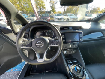 Photo 13 du bon plan NISSAN Leaf 150ch 40kWh N-Connecta 22 occasion à 15990 €
