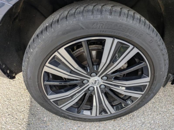 Photo 21 du bon plan VOLVO XC60 B4 197ch Ultimate Style Chrome Geartronic occasion à 42900 €