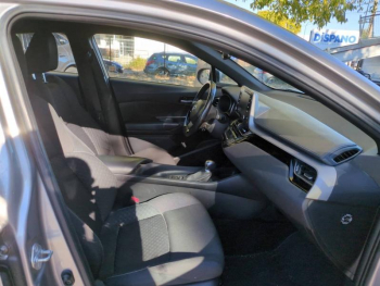 Photo 17 du bon plan TOYOTA C-HR 122h Dynamic Business 2WD E-CVT MC19 occasion à 19000 €