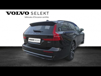 Photo 5 du bon plan VOLVO V60 B4 197ch Plus Style Dark DCT 7 occasion à 51900 €