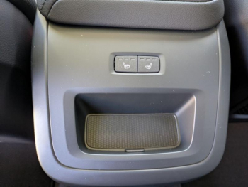 Photo 8 du bon plan VOLVO V60 B4 197ch Plus Style Dark DCT 7 occasion à 51900 €