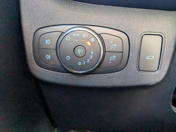 Photo 17 du bon plan FORD Puma 1.0 Flexifuel 125ch S&S mHEV ST-Line occasion à 18453 €