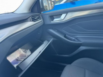 Photo 13 du bon plan FORD Focus SW 1.0 EcoBoost mHEV 125ch Titanium X Business occasion à 23295 €